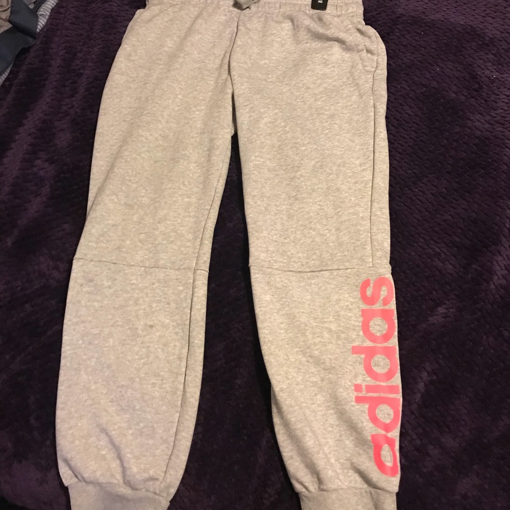 Women’s grey adidas sweatpants, size large